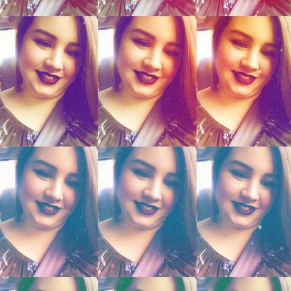 Meet the Posher - Picture 2 of 5